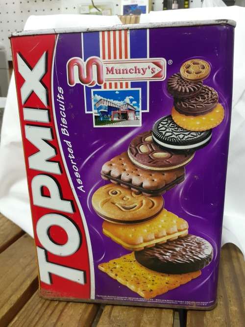 Collectible Tin - Munchy`s Topmix Assorted Biscuits