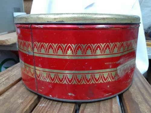 Collectible Tin - Weston`s Quality Choice Asst Biscuits LARGE