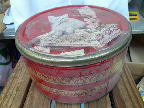 Collectible Tin - Weston`s Quality Choice Asst Biscuits LARGE