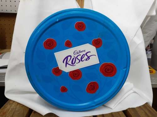 Collectible Tin - Cadbury Roses