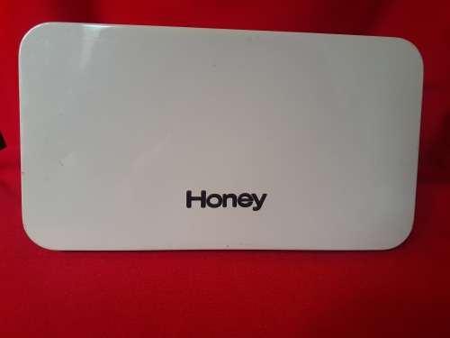 Collectible Tin - Honey Cream and Black