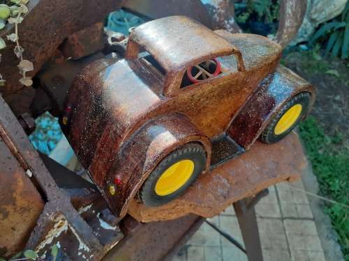 Hand carved Wooden Car - Glitter `Rod