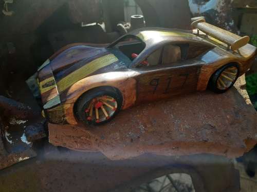 Hand carved Wooden Car - Porsche 917