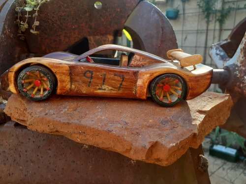 Hand carved Wooden Car - Porsche 917
