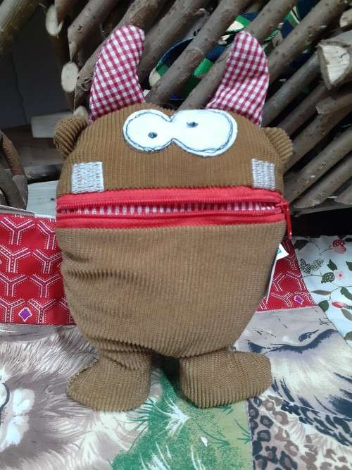 Mimos the `Sorgenmonster` - Worry eater Little Monster soft toy