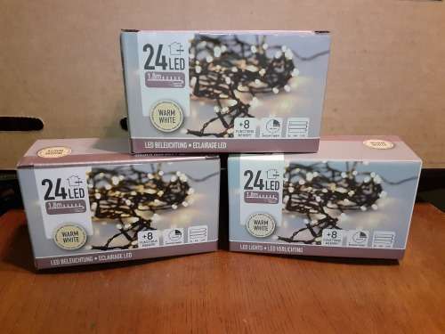 24 LED Light string Warm White - Battery Operated with Timer