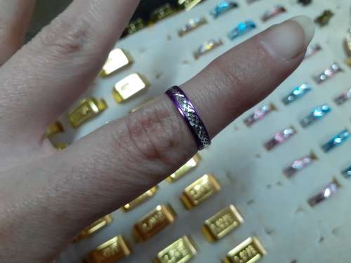 Thin Metal Rings - 10pc Random Colours