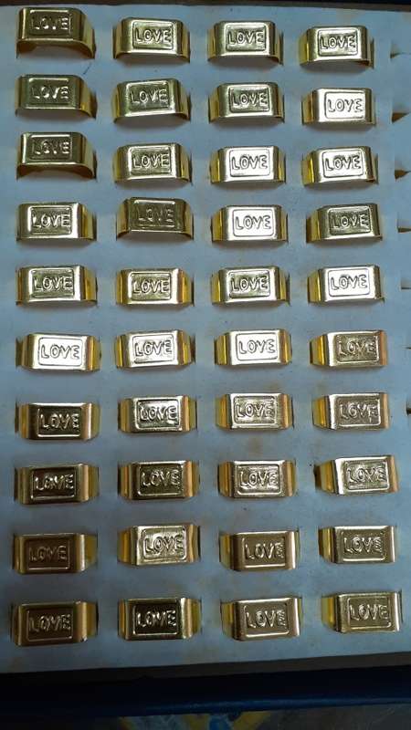 Thin Golden Metal Rings - LOVE 5pc