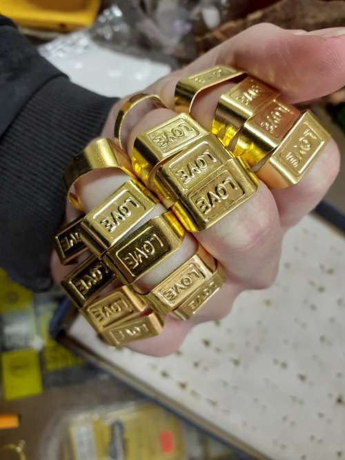 Thin Golden Metal Rings - LOVE 5pc