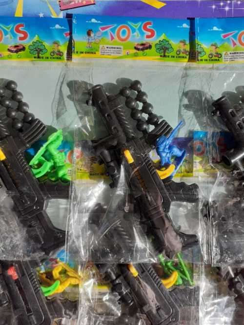 Plastic Spring-Loaded Mini Rifles with balls and Soldier - Each