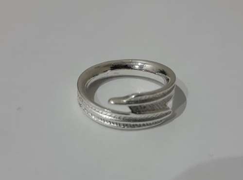 Silver feather Wraparound Fashion Ring