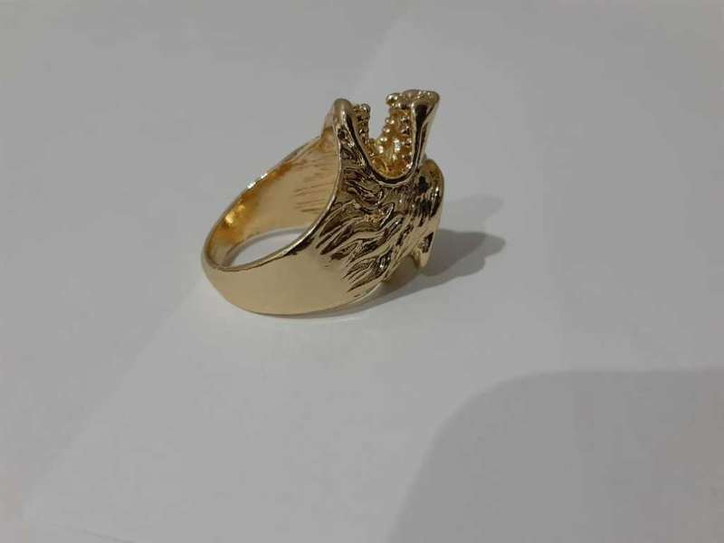 Gold Fashion Wolf Ring
