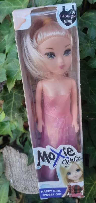 Moxie Girlz 15cm Doll - Pink Dress
