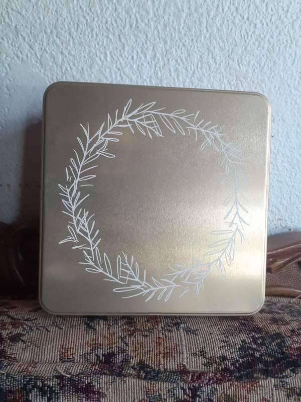 Collectible Tin - Woolworths Shortbread