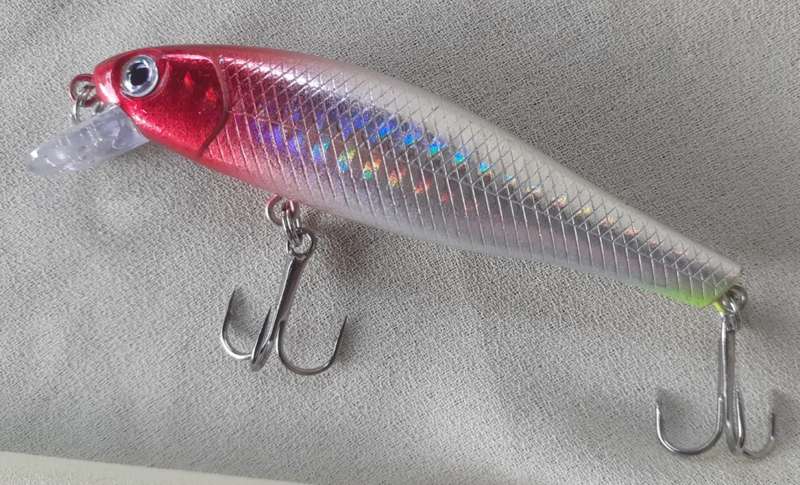 Hard Plastic Fishing Lure Rattle Crankbait Silver/Red Fade 9.2g