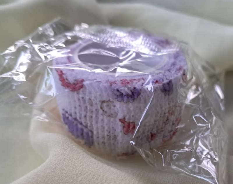 Cohesive Elastic Conforming Bandage Designs 25mm - Red-Purple Cats