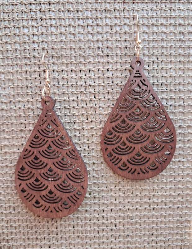 Intricate Design Wooden Dangle Earrings - Drop