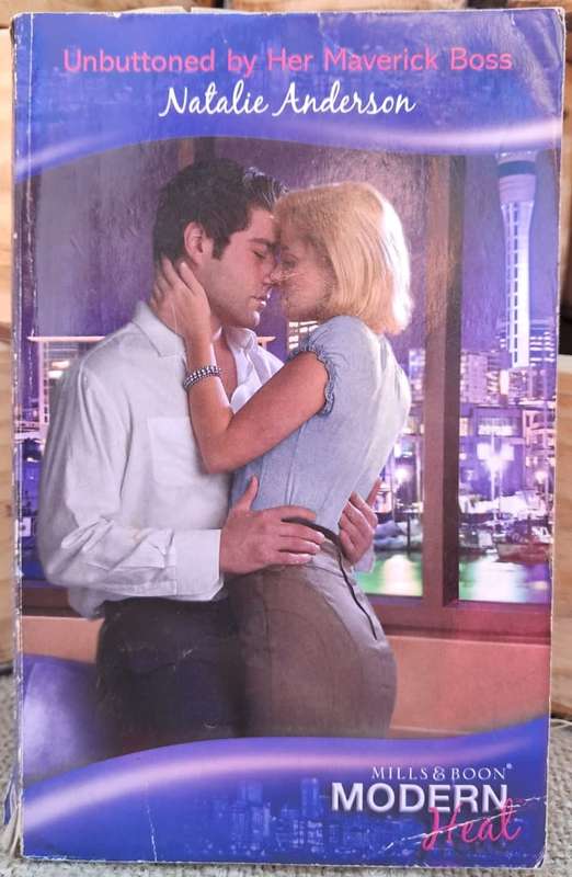 Mills and Boon Modern Heal - Unbuttoned by her maverick boss (2010)