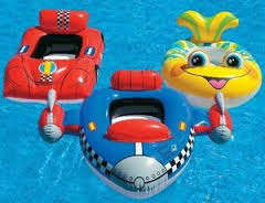 INTEX BOAT POOL-CRUISER!!!!!!! A MUST HAVE FOR ALL HOILDAYS