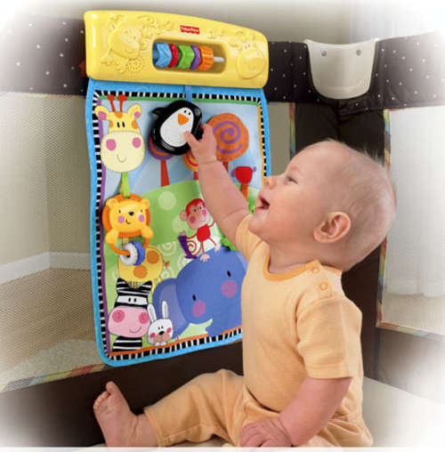 FISHER PRICE MUSICAL ACTIVITY PLAY WALL