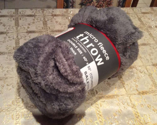 MICRO FLEECE THROW OVER BLANKET  A MUST HAVE FOR WINTER