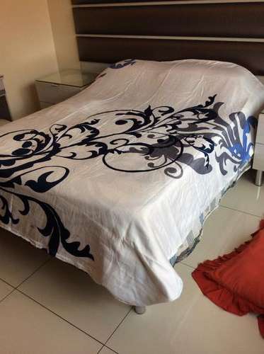 6 PIECE QUEEN SIZE COTTON FEEL DUVET COVER SET A MUST HAVE