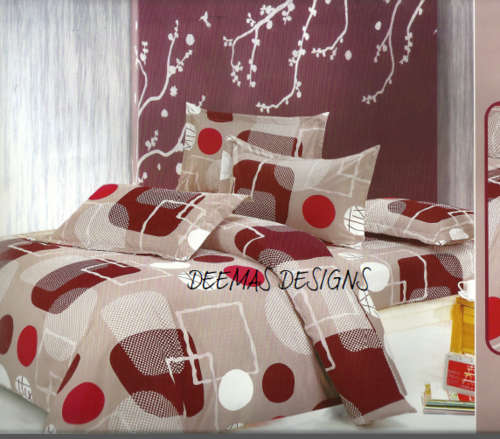 6 PIECE QUEEN SIZE COTTON FEEL DUVET COVER SET A MUST HAVE