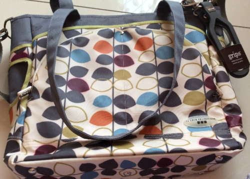 JJ COLE DIAPER BAG
