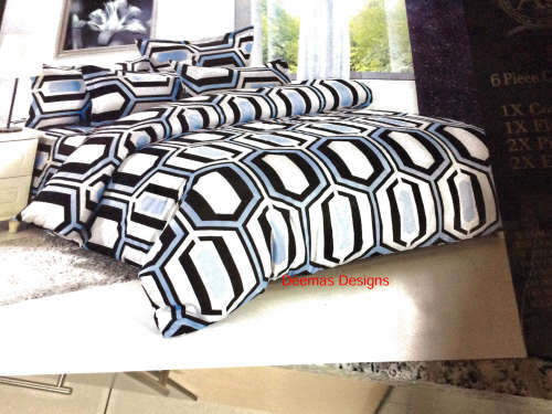 6 PIECE QUEEN SIZE COTTON FEEL DUVET COVER SET A MUST HAVE
