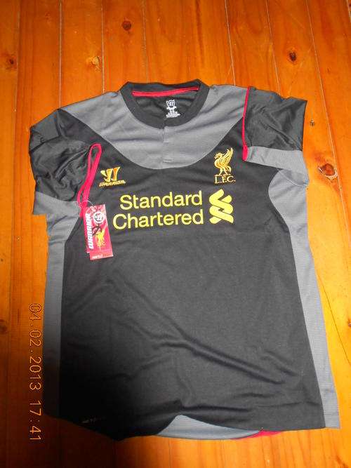 LIVERPOOL AWAY- SUAREZ XL
