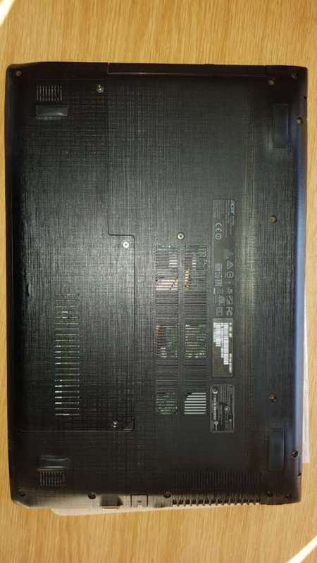 ACER ASPIRE E5-575G-5527 **SECOND HAND**