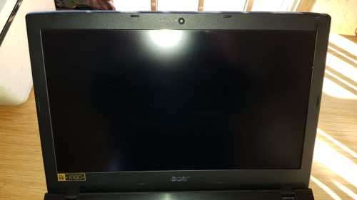 ACER ASPIRE E5-575G-5527 **SECOND HAND**