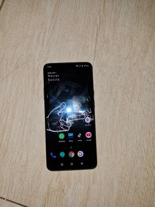 One Plus 7 pro 256GB Nebula blue SECONDHAND **READ DESCRIPTION**