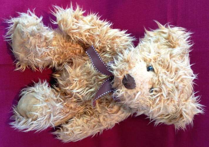 Collectable Russ Berrie "Saul" - Golden Brown Bear