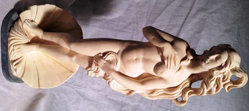 Stunning Vintage Large Birth of Venus by Botticelli (1445-1510) Figurine