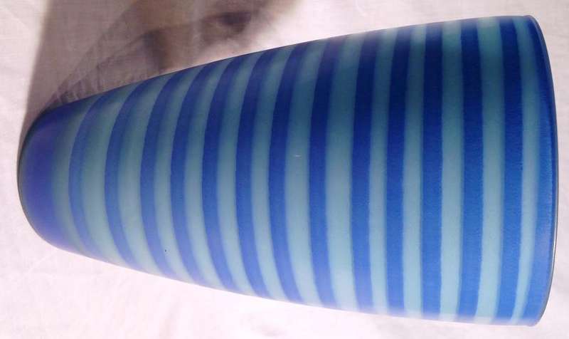 Awesome Spanish Recycled Glass Large Blue Vase Vidreco by la Mediterranea 24.5 cm
