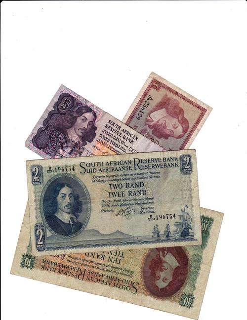 Old SA bank notes.One bid for all.