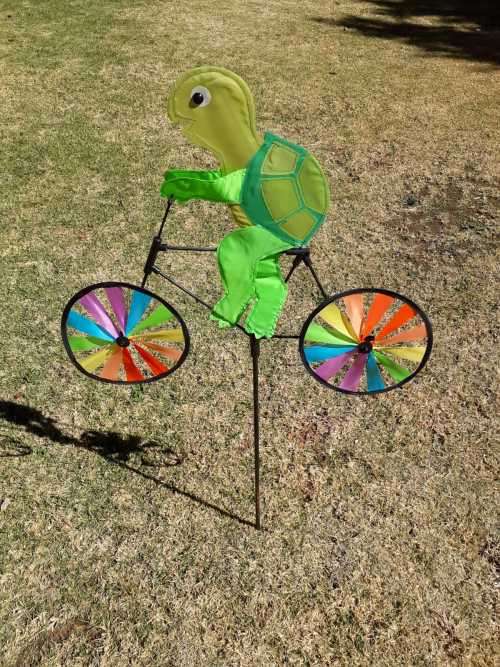 WIND SPINNERS
