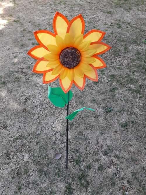 WIND SPINNERS