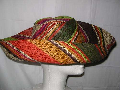 HANDMADE RAFFIA AND SISAL SUMMER HATS FROM MADAGASCAR