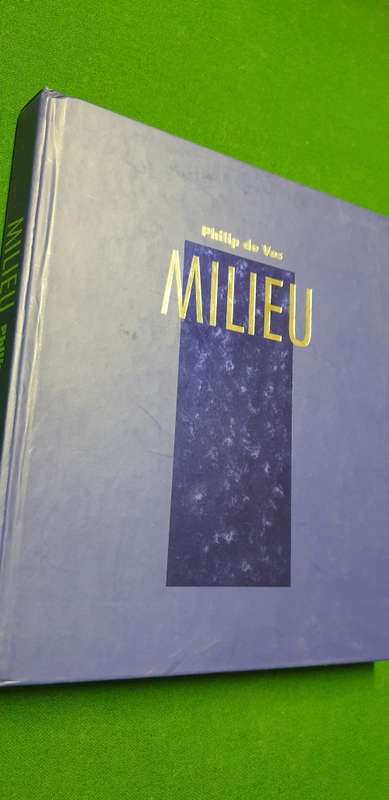 Milieu. Philip De Vos. English/Afrikaans.