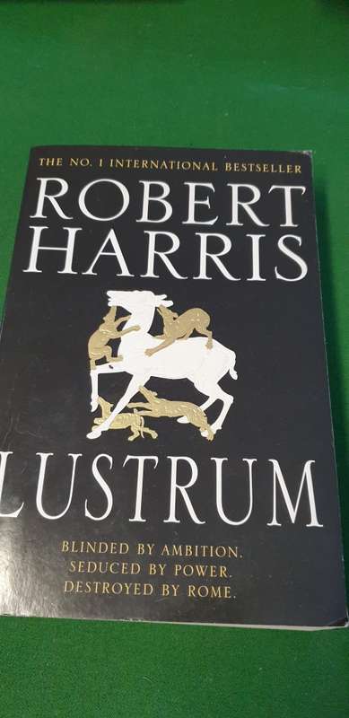Lustrum. Robert Harris.