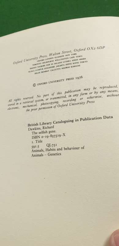 The Selfish Gene. Scarce 1st edition, Richard Dawkins.