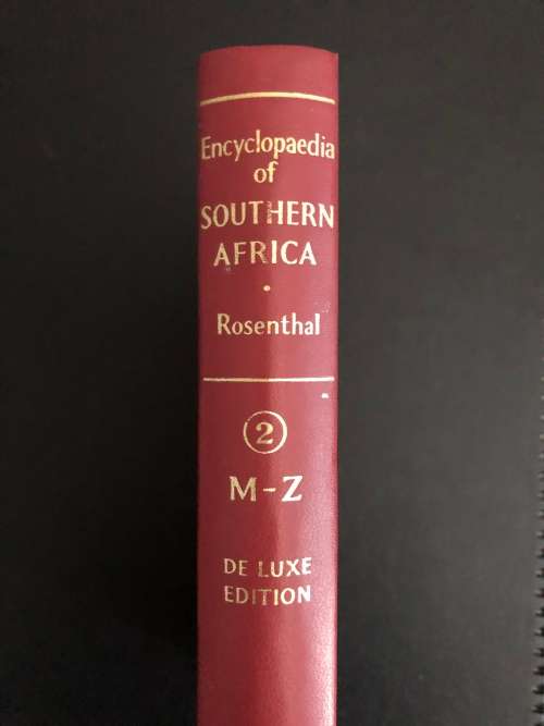 Encyclopaedia of Southern Africa Vol 2 M-Z. Eric Rosenthal.