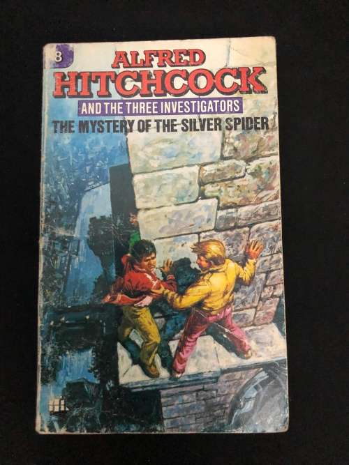 The Mystery of the Silver Spider. Alfred Hitchcock.