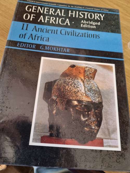 General History of Africa. 7 Volumes. Abridged Edition, various editors.