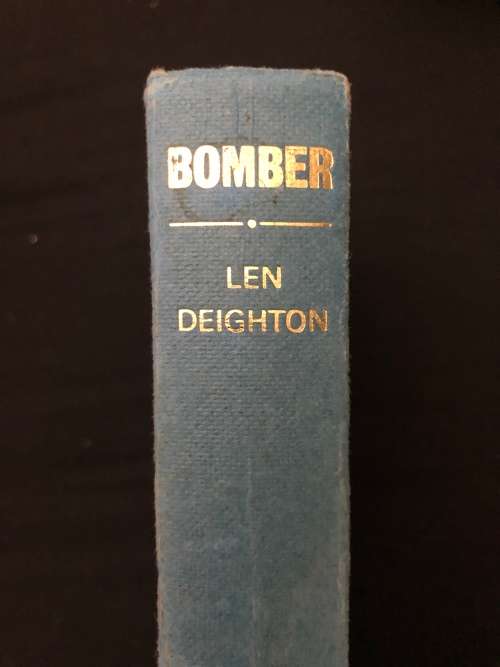 Bomber. Len Deighton.