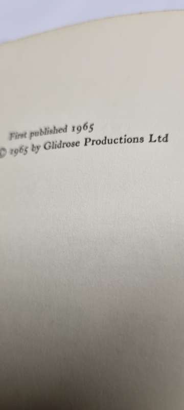 The Golden Gun. Ian Fleming.
