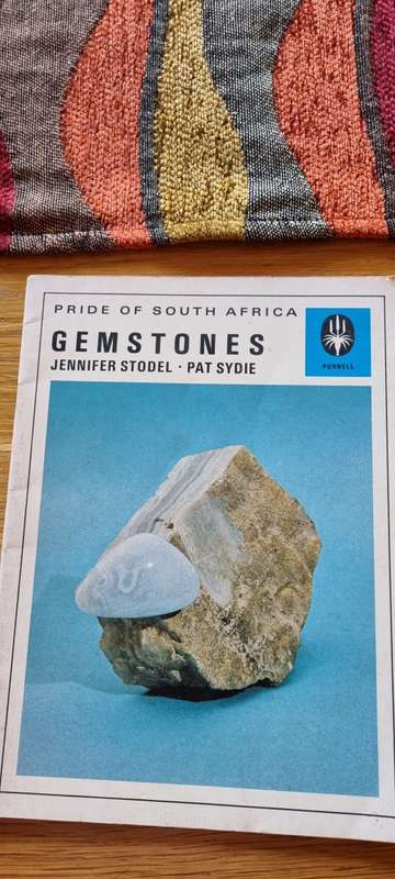 Gemstones. Pride of South Africa series. Jennifer Stodel, Pat Sydie.