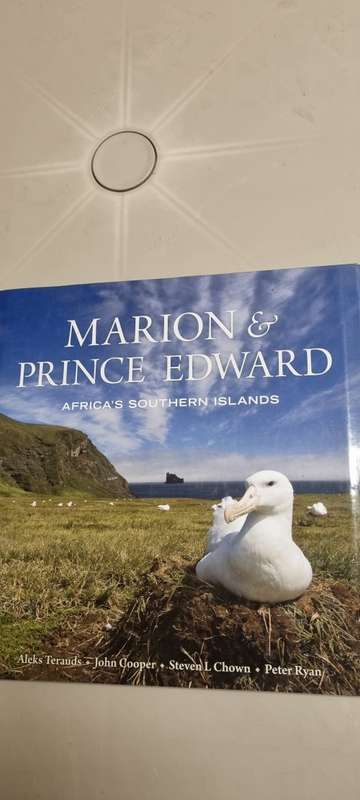 Marion and Prince Edward. Africa`s Southern islands. Terauds, Cooper, Chown, Ryan